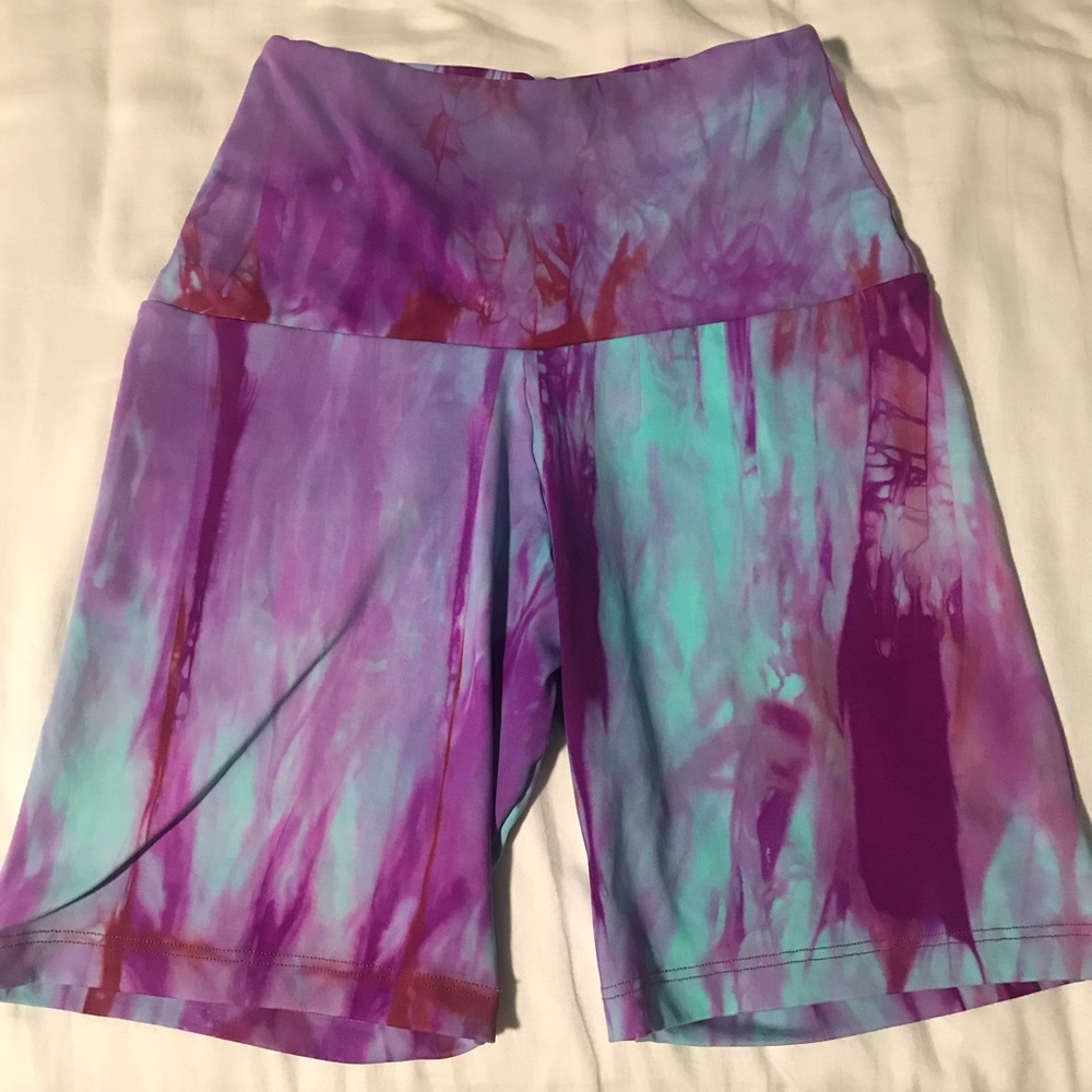 Marble Booty by Brabants Shorts Fuchsia